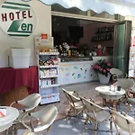 فندق Zen لينانو سابيادورو