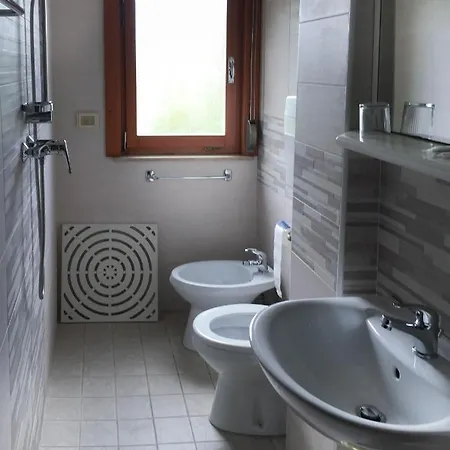 Отель Zen 2*