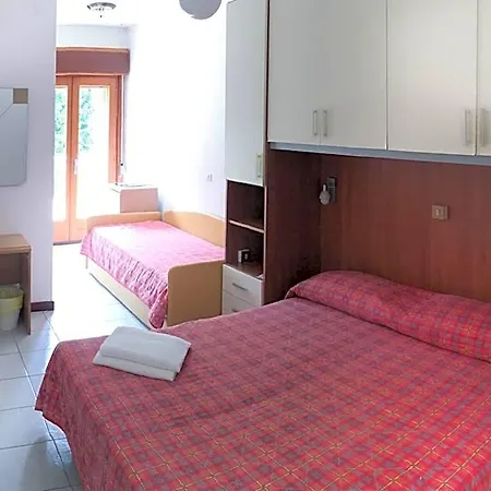 Hotel Zen 2*