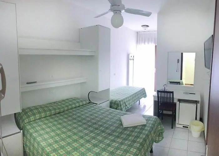 Zen Отель Линьяно-Саббьядоро